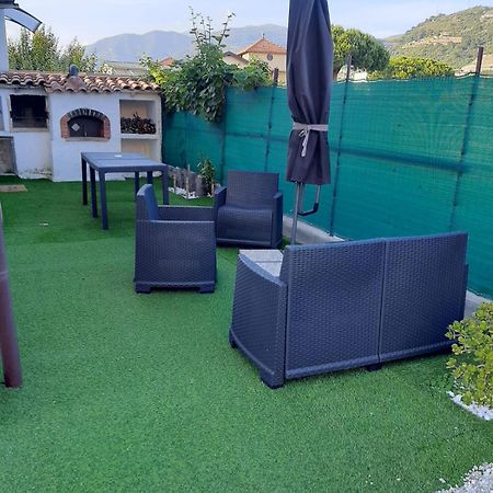 Casa Sveva, A Pochi Passi Dalle Spiagge E Dal Centro Di Arma Di Taggia. Zewnętrze zdjęcie